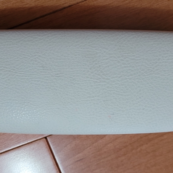 Versace Sunglasses case - Picture 3 of 3